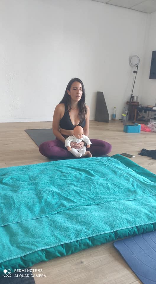Atelier collectif Shantala chez EFFET YOGA