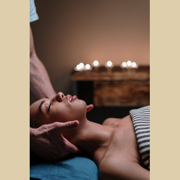 Massage Femme enceinte - Garbhvati